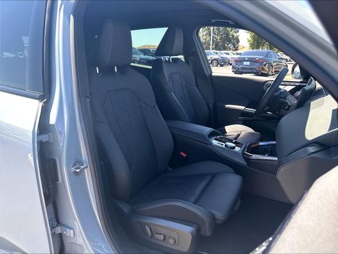 Used 2026 BMW X3 xDrive30i w/ Premium Package AWD/4WD image 31
