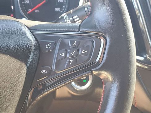 Used 2023 Chevrolet Equinox RS image 36