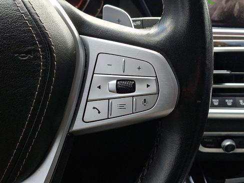 Used 2020 BMW X7 xDrive40i w/ Luxury Seating Package image 25