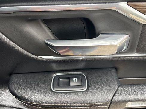 Used 2019 RAM 1500 Laramie RWD image 59