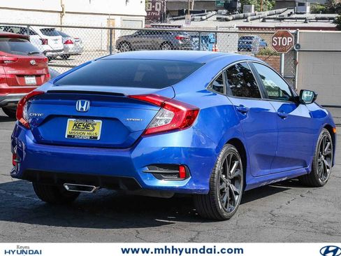 Used 2020 Honda Civic Sport image 4