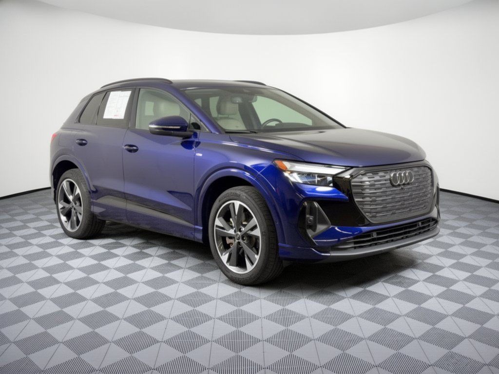 Used 2024 Audi Q4 e-tron Premium Plus AWD/4WD image 7