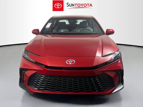 New 2026 Toyota Camry SE image 10