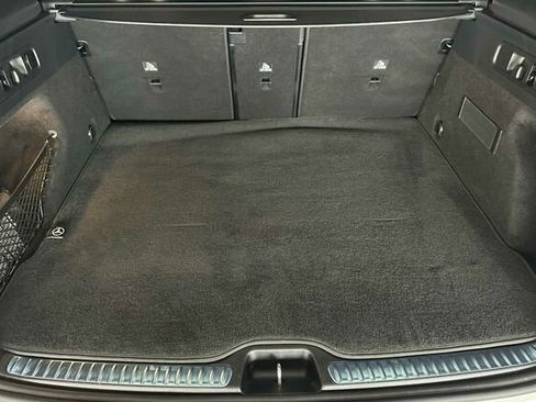 Certified 2025 Mercedes-Benz GLC 300 4MATIC image 18