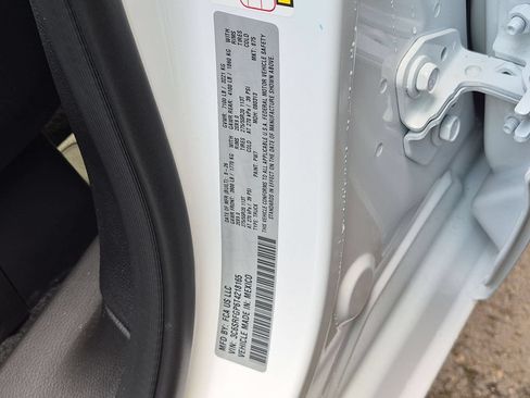 New 2026 RAM 1500 Express AWD/4WD image 29