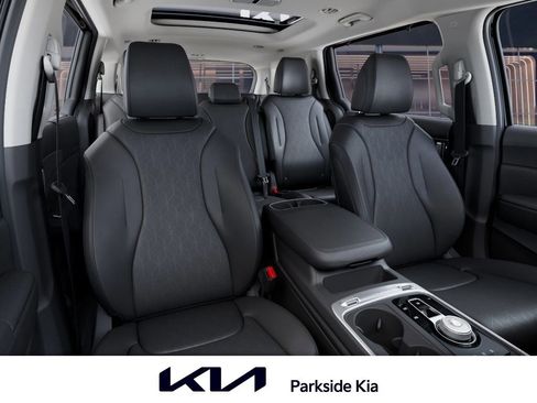 New 2026 Kia Carnival SX w/ SX Dark Edition Package FWD image 15