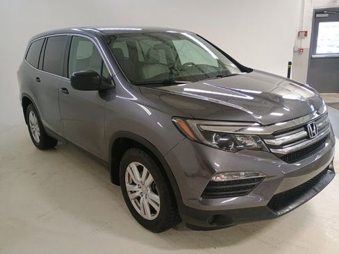 Used 2018 Honda Pilot LX image 5