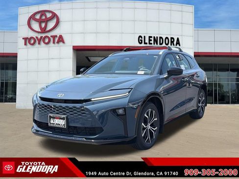New 2026 Toyota Crown Signia AWD/4WD image 4
