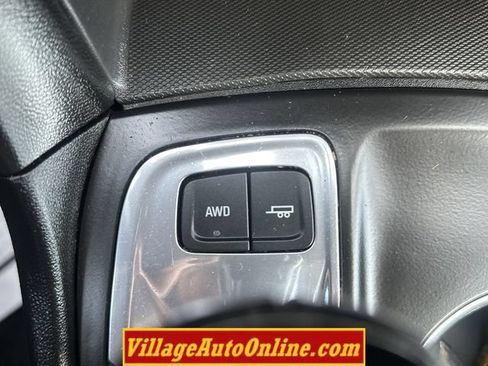 Used 2019 Chevrolet Equinox LT w/ LT True North Edition AWD/4WD image 26