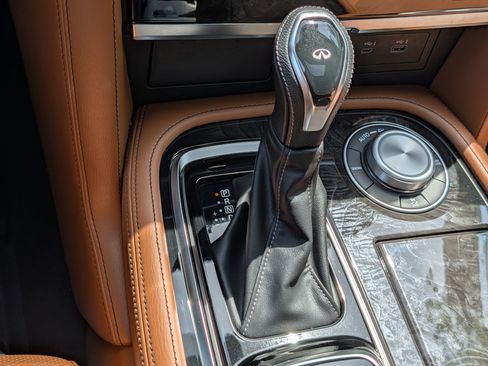 Certified 2024 INFINITI QX80 Sensory AWD/4WD image 24