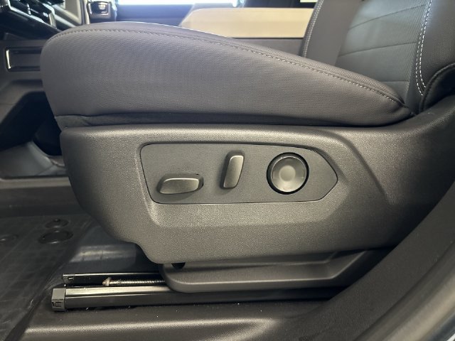 Certified 2026 GMC Hummer EV SUV AWD/4WD image 24