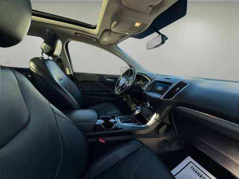 Used 2017 Ford Edge Titanium w/ Equipment Group 301A image 43