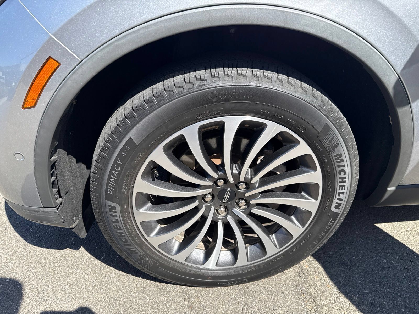 Used 2020 Lincoln Aviator Reserve w/ Equipment Group 201A AWD/4WD image 22
