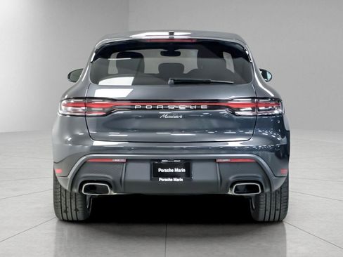Certified 2025 Porsche Macan image 7
