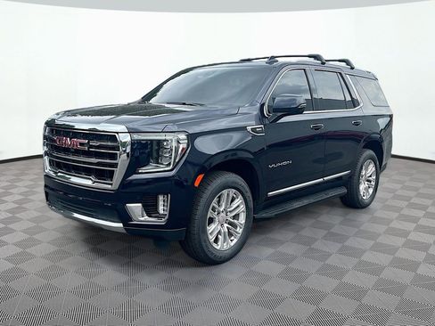 Used 2022 GMC Yukon SLT w/ SLT Premium Package AWD/4WD image 1
