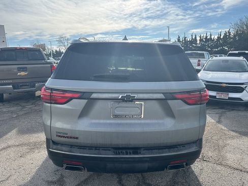 Used 2023 Chevrolet Traverse Premier w/ Redline Edition image 7