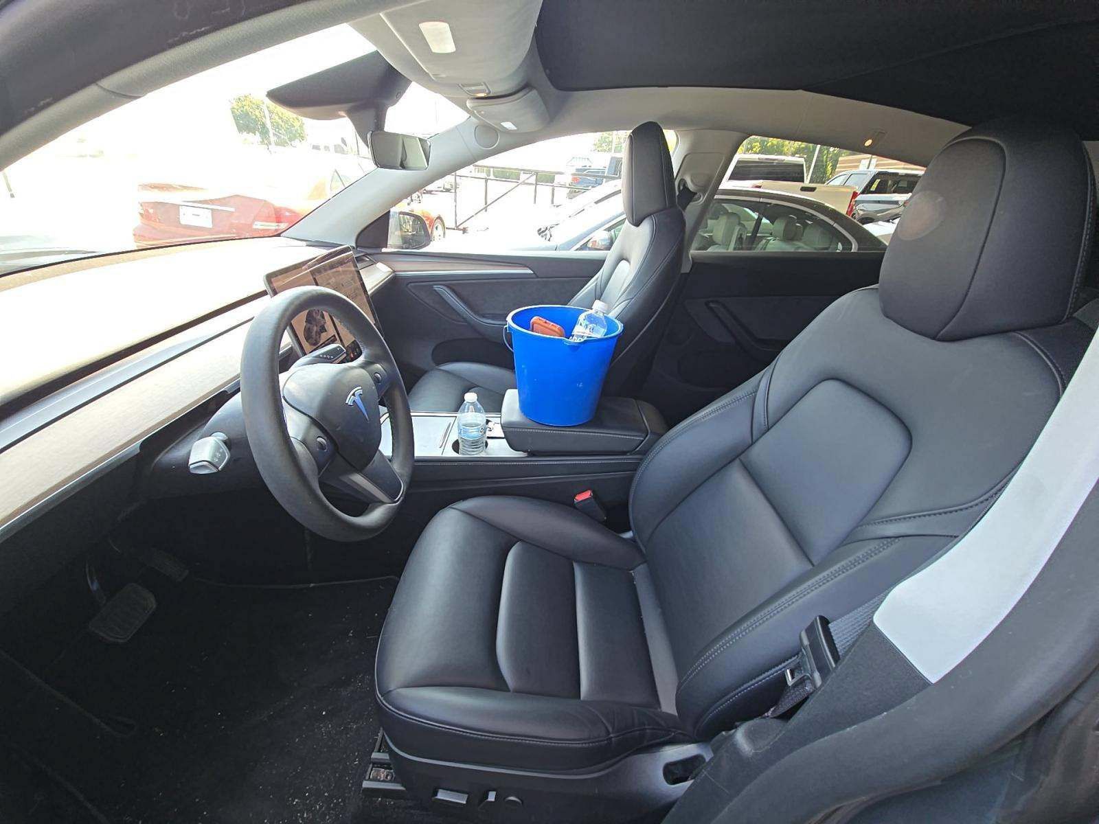 Used 2023 Tesla Model Y Long Range AWD/4WD image 6