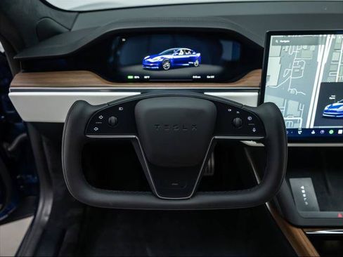 Used 2021 Tesla Model S Plaid AWD/4WD image 17
