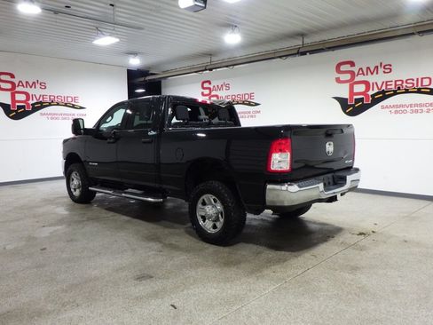Used 2024 RAM 2500 Big Horn w/ Bed Utility Group AWD/4WD image 2