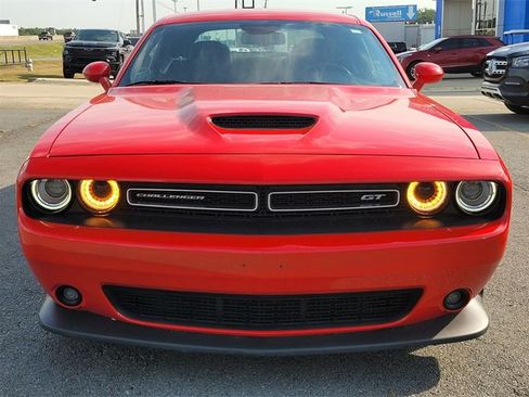 Used 2022 Dodge Challenger GT image 5