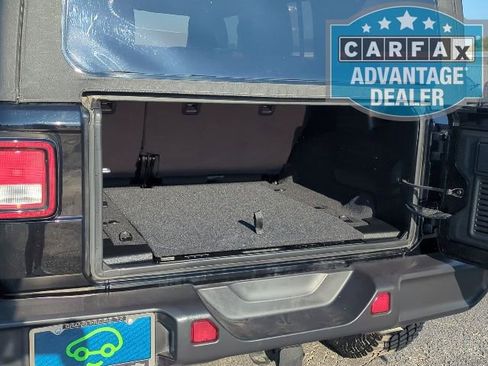 Used 2021 Jeep Wrangler Unlimited Rubicon image 19