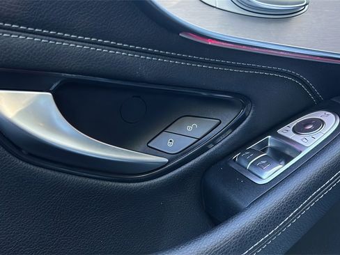 Used 2021 Mercedes-Benz C 300 Coupe image 10