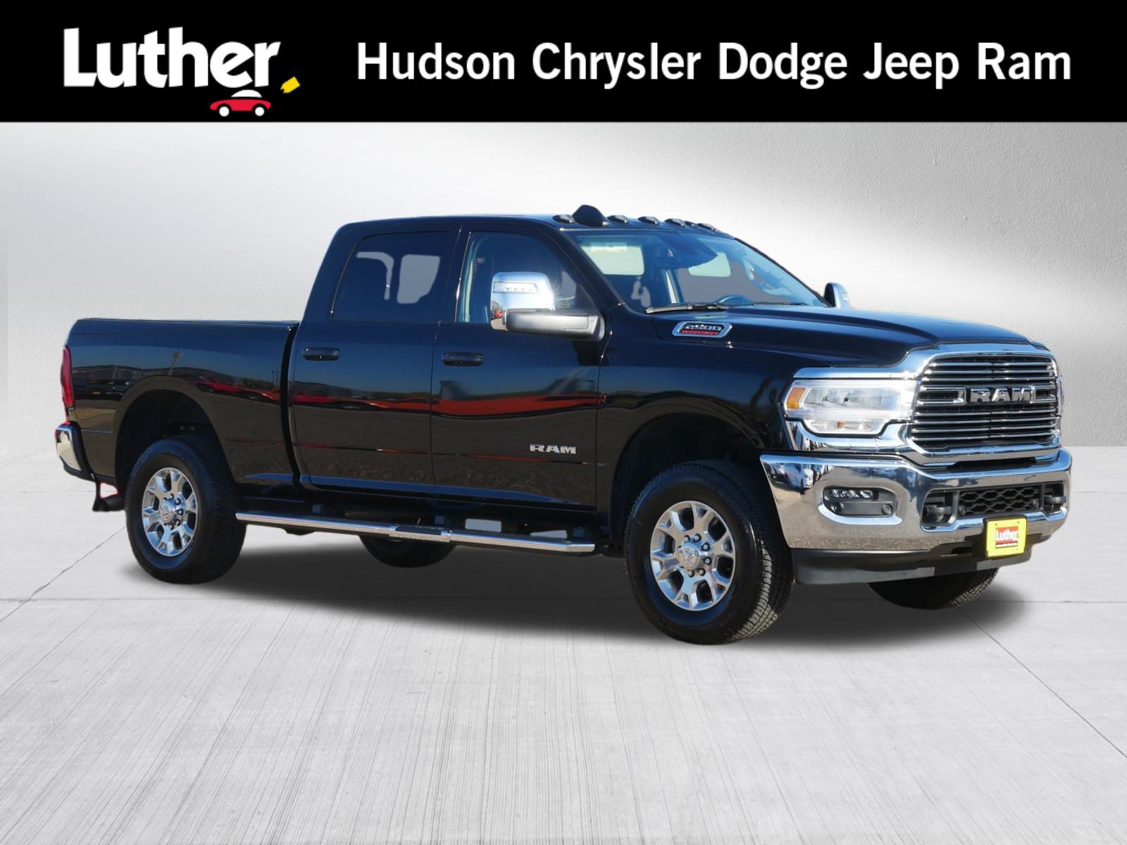 Used 2024 RAM 2500 Laramie w/ Safety Group AWD/4WD image 1