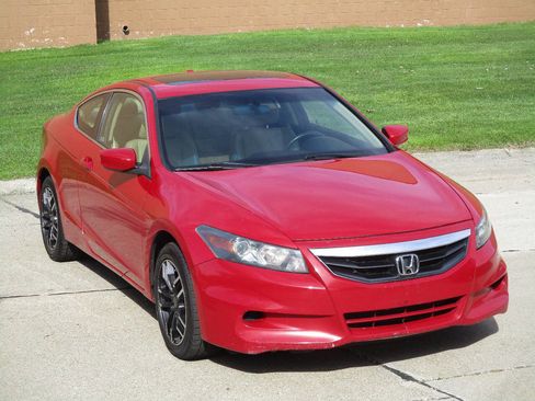 Used 2012 Honda Accord EX-L image 10