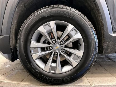 Used 2025 Chevrolet Equinox LT image 7