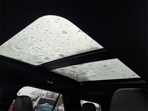 Certified 2023 Ford Explorer ST-Line w/ Class IV Trailer Tow Package image 15