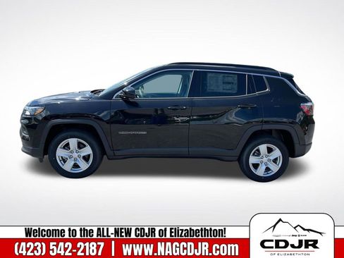 New 2022 Jeep Compass Latitude w/ Convenience Group image 6