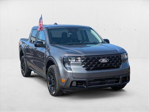 New 2025 Ford Maverick XLT w/ XLT Luxury Package image 6