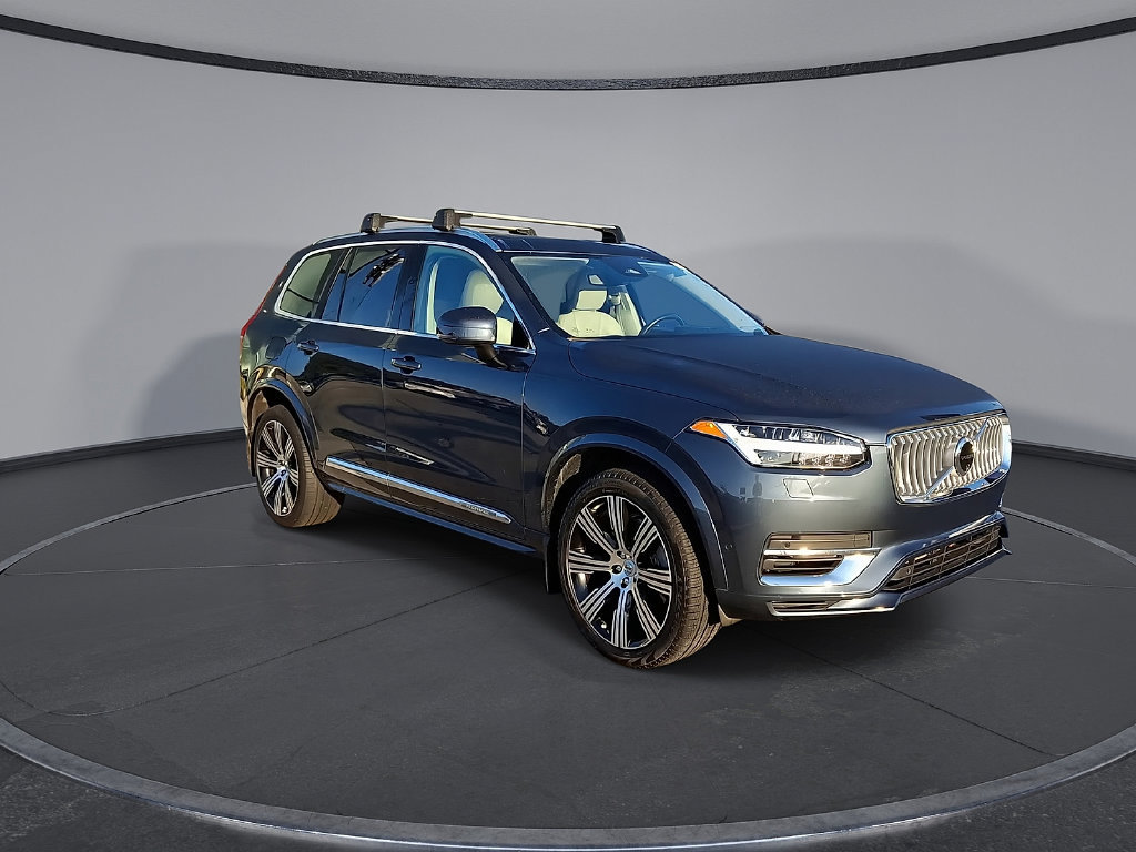 Used 2024 Volvo XC90 T8 Ultimate w/ Protection Package Premier AWD/4WD image 5