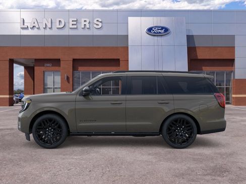 New 2026 Ford Expedition Platinum w/ Stealth Performance Package AWD/4WD image 3