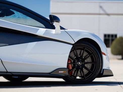 Used 2019 McLaren 600LT image 27
