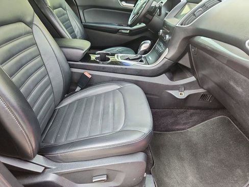 Used 2016 Ford Edge SEL w/ Equipment Group 201A AWD/4WD image 27