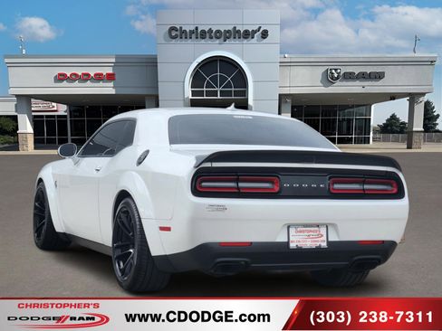 Used 2021 Dodge Challenger SRT Hellcat image 5