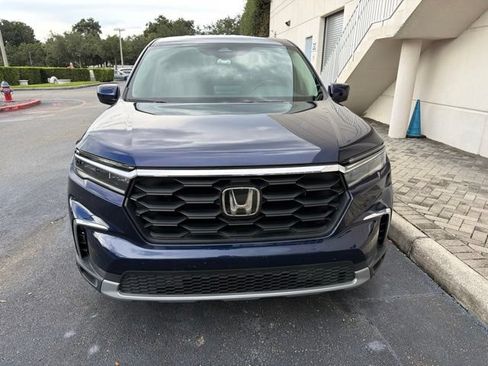 Certified 2024 Honda Pilot EX-L image 2