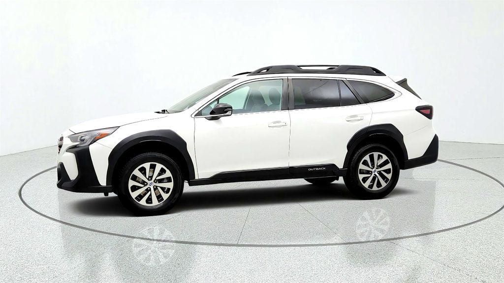 Used 2023 Subaru Outback Premium AWD/4WD image 8
