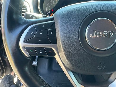 Used 2021 Jeep Grand Cherokee Limited AWD/4WD image 14