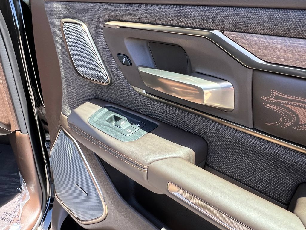 New 2026 RAM 1500 Limited AWD/4WD image 17