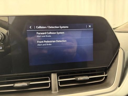 Used 2024 Chevrolet Trax LS FWD image 14