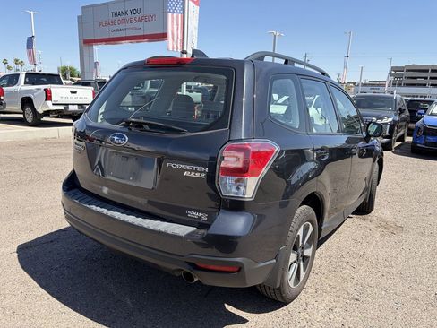 Used 2017 Subaru Forester 2.5i w/ Alloy Wheel Package AWD/4WD image 11