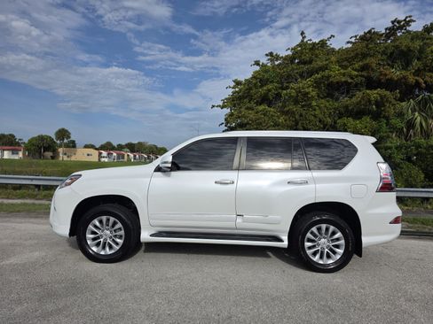 Used 2019 Lexus GX 460 Premium AWD/4WD image 8
