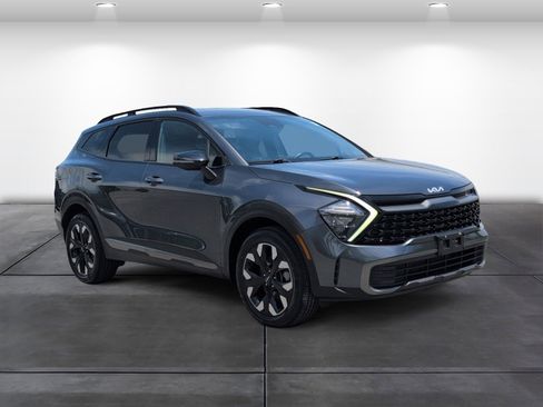 Used 2023 Kia Sportage X-Line AWD/4WD image 2