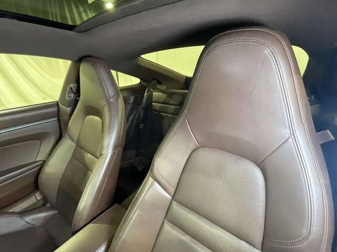 Certified 2022 Porsche 911 Carrera RWD image 18