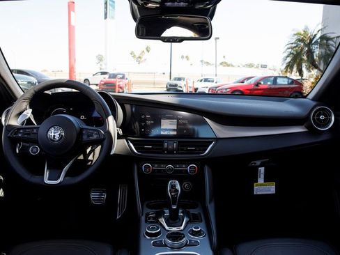 New 2026 Alfa Romeo Giulia w/ Driving Assist Package RWD image 31