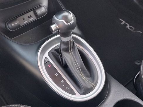 Used 2014 Kia Soul + image 20