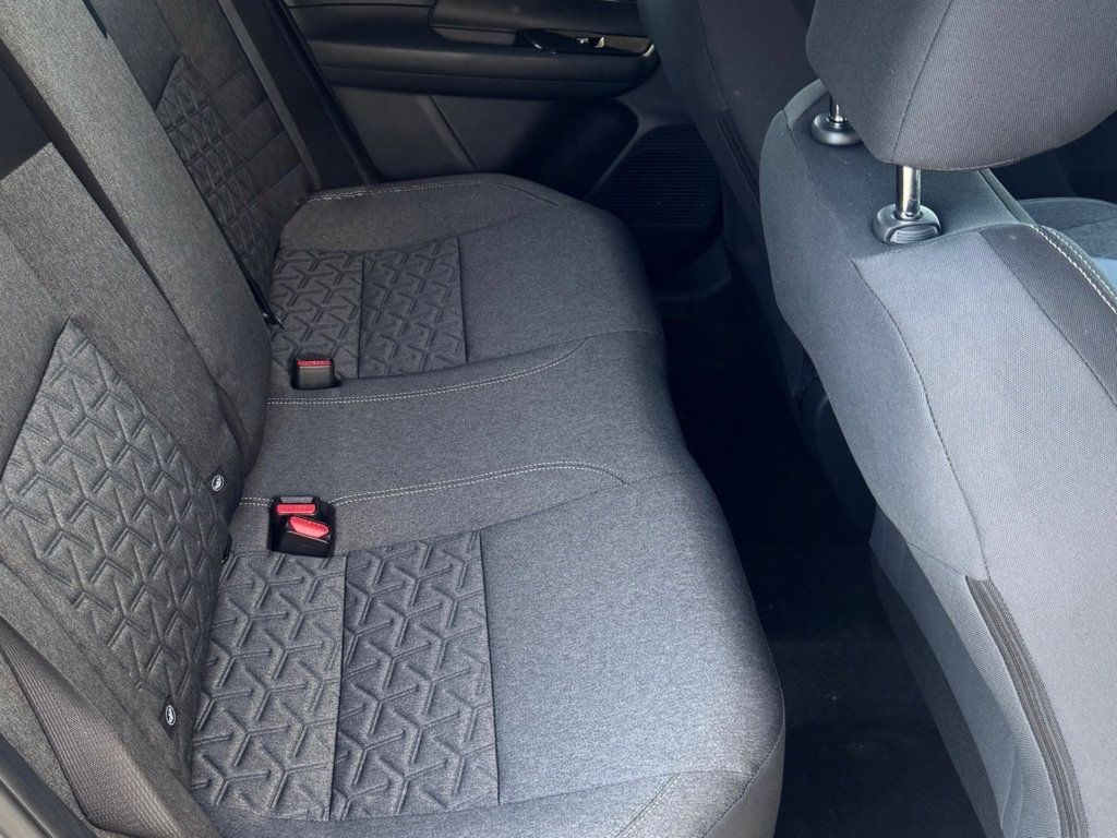 Used 2026 Nissan Kicks SV w/ SV Premium Package FWD image 19