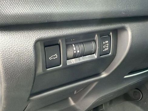 New 2026 Subaru Forester Premium AWD/4WD image 12